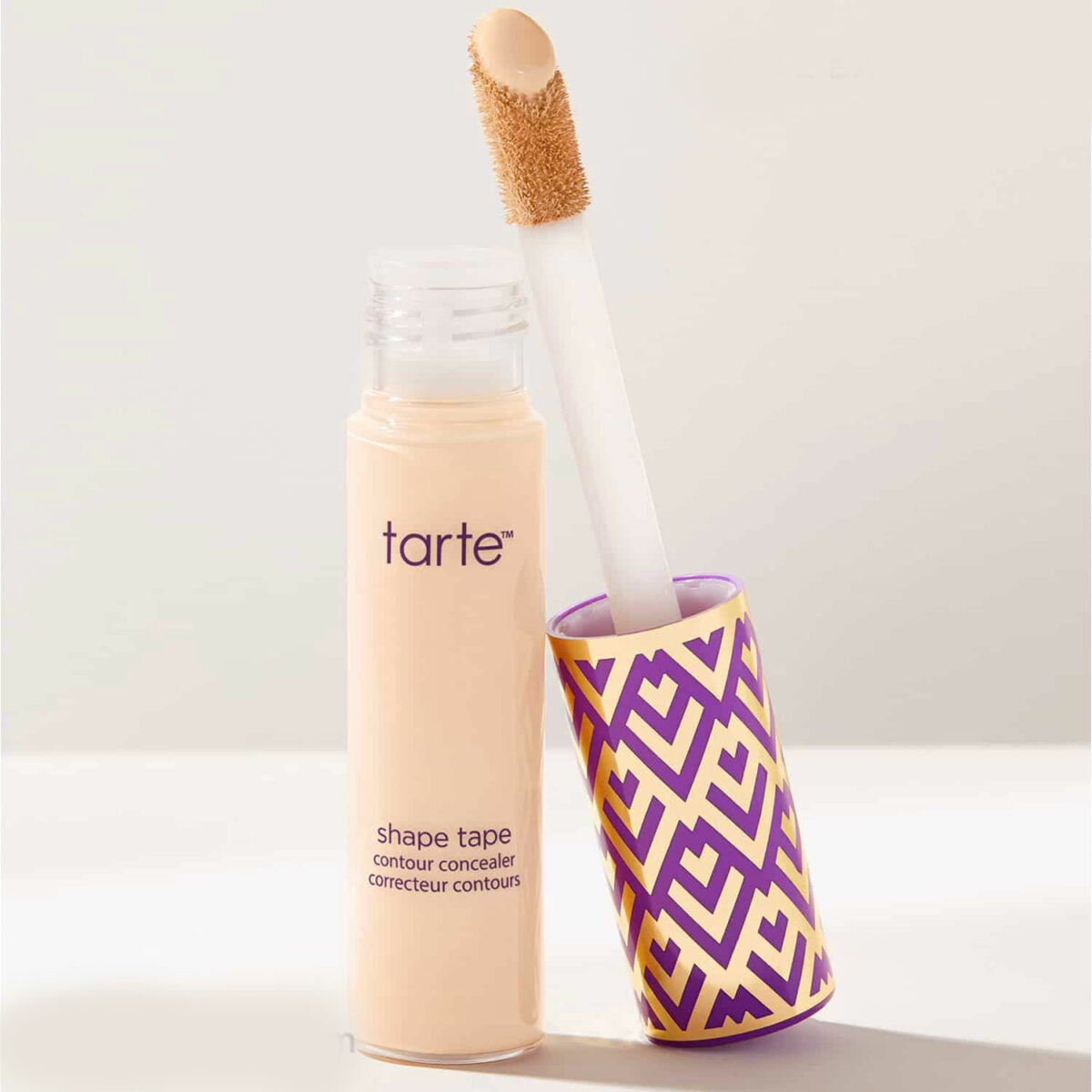 کانسیلر شیپ تیپ (shape tape) تارت