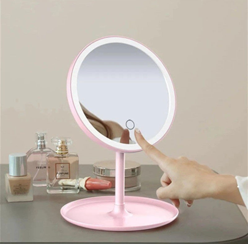 آینه آرایشی چراغ دار رومیزی